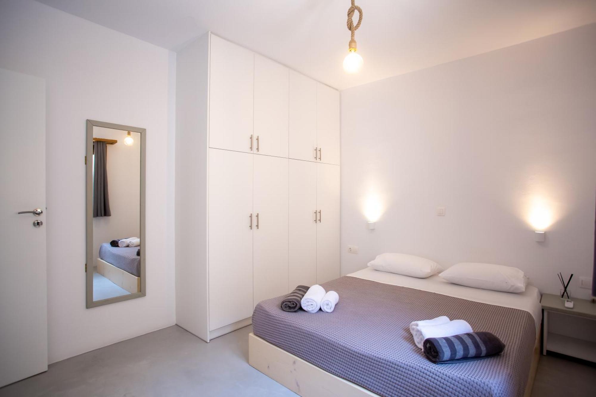 Terra White Seaview Pool & * Mykonos Town
